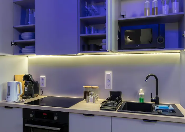 Wilda Cinema Spot Apartment *