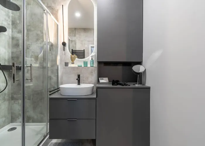 Wilda Cinema Spot Apartment *